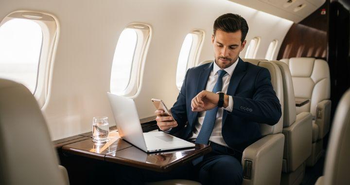 what is the shortest flight in a private jet