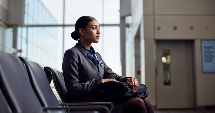 do flight attendants get paid for delays?